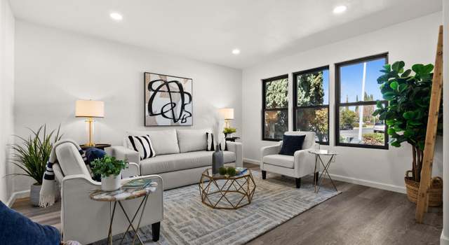 Photo of 17 W Trident Dr, Pittsburg, CA 94565