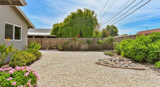 Photo of 961 Chalet Dr, Concord, CA 94518