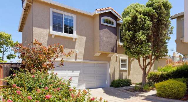 Photo of 1071 Newcastle Ct, Richmond, CA 94806