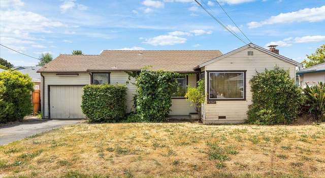 Photo of 4247 Gem Ave, Castro Valley, CA 94546
