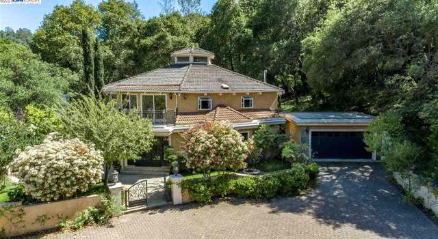 Photo of 35655 Palomares Rd, Castro Valley, CA 94552