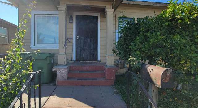 Photo of 9919 Plymouth St, Oakland, CA 94603