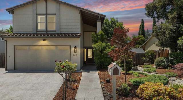 Photo of 2254 Hidden Lakes Ct, Martinez, CA 94553
