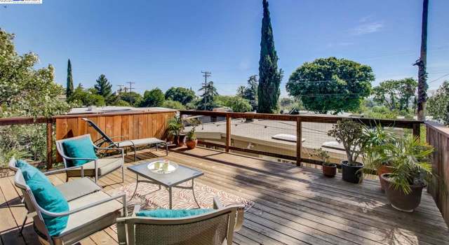 Photo of 1176 Temple Dr, Pacheco, CA 94553