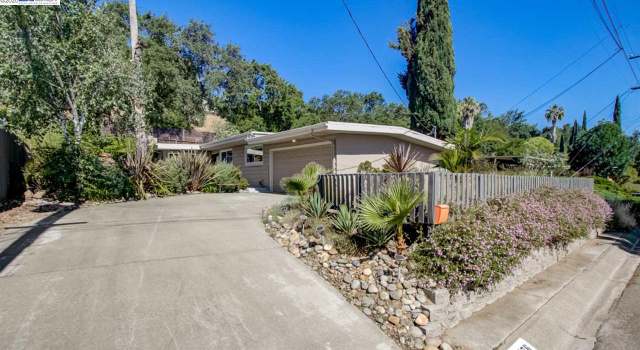 Photo of 1176 Temple Dr, Pacheco, CA 94553