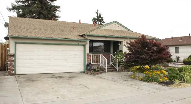 Photo of 1674 Manor Blvd, San Leandro, CA 94579