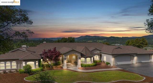 Photo of 10337 Slate Rim Rd, Sonora, CA 95370