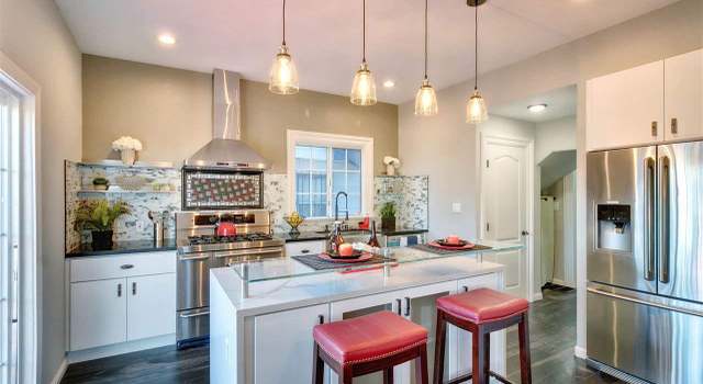 Photo of 891 61st St, Oakland, CA 94608