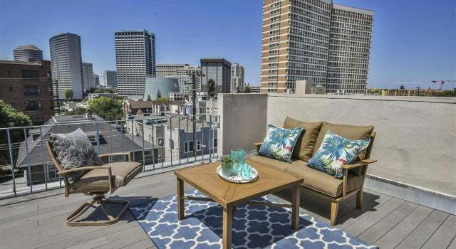 Photo of 280 Park View Ter #400, Oakland, CA 94610