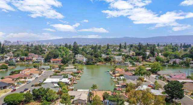 Photo of 1120 Rosewood Way, Alameda, CA 94501