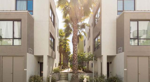 Photo of 806 Zephyr Dr, Oakland, CA 94607