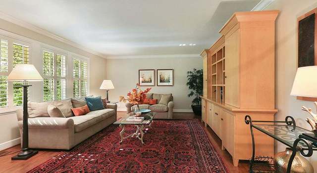 Photo of 10 Williams Dr, Moraga, CA 94556