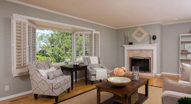 Photo of 215 Summit Rd, Walnut Creek, CA 94598