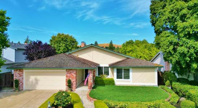 Photo of 320 San Simeon Pl, San Ramon, CA 94583