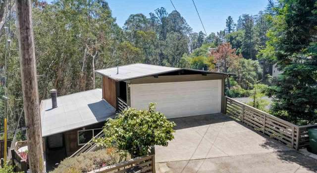 Photo of 6400 Valley View Rd, Oakland, CA 94611