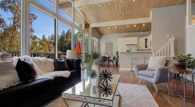 Photo of 6400 Valley View Rd, Oakland, CA 94611