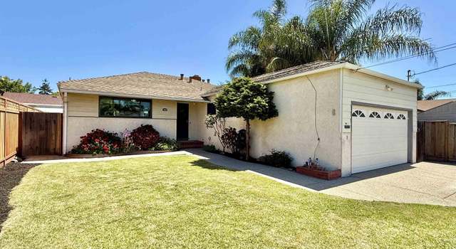 Photo of 15966 Saint Johns Dr, San Lorenzo, CA 94580