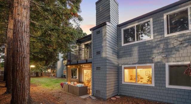 Photo of 74 Emery Bay Dr, Emeryville, CA 94608