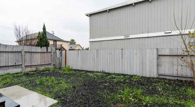 Photo of 308 Maine Ave, Richmond, CA 94804
