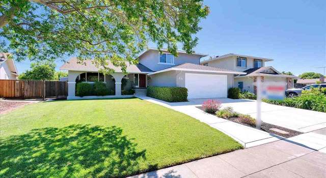 Photo of 874 Laguna St, Livermore, CA 94550