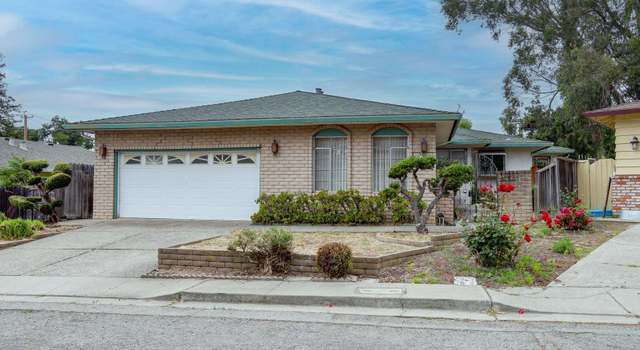 Photo of 19427 Forest Pl, Castro Valley, CA 94546