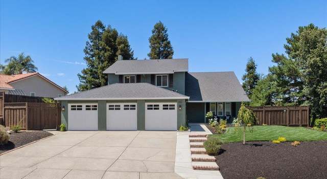Photo of 102 Mt Trinity Ct, Clayton, CA 94517
