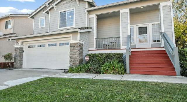 Photo of 325 Oakwood Cir, Martinez, CA 94553