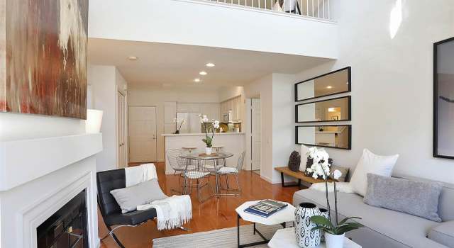 Photo of 280 Caldecott Ln #302, Oakland, CA 94618