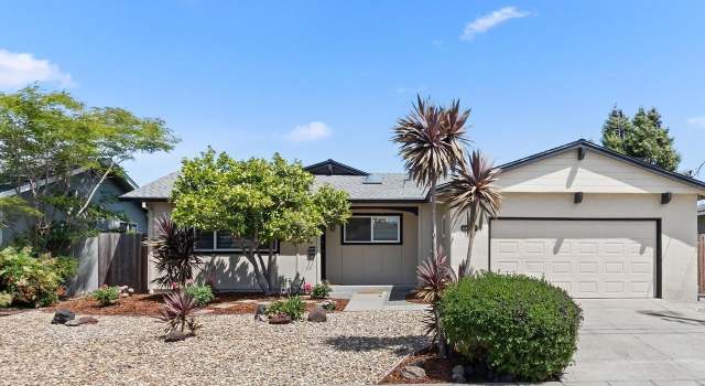 Photo of 6609 Spruce Ln, Dublin, CA 94568
