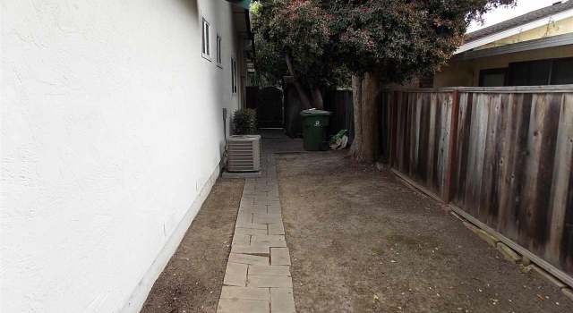 Photo of 3625 Warwick Rd, Fremont, CA 94555