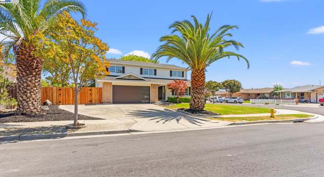 Photo of 37807 Lobelia Dr, Newark, CA 94560