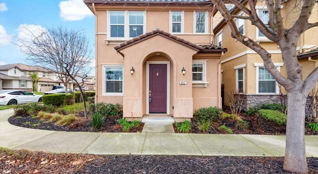 Photo of 852 Fan Palm Ln, Brentwood, CA 94513