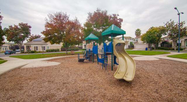 Photo of 105 Prosperity Ct, Pittsburg, CA 94565