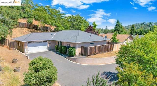 Photo of 10872 Martin Terrace Ct, Sonora, CA 95370