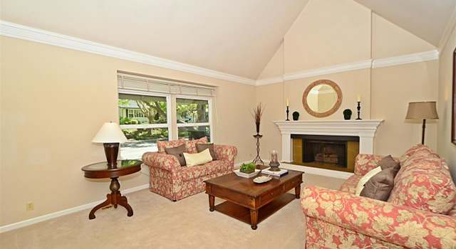 Photo of 673 Thornhill Rd, Danville, CA 94526