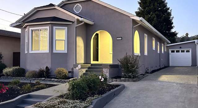 Photo of 2430 Hearst Ave, Oakland, CA 94602