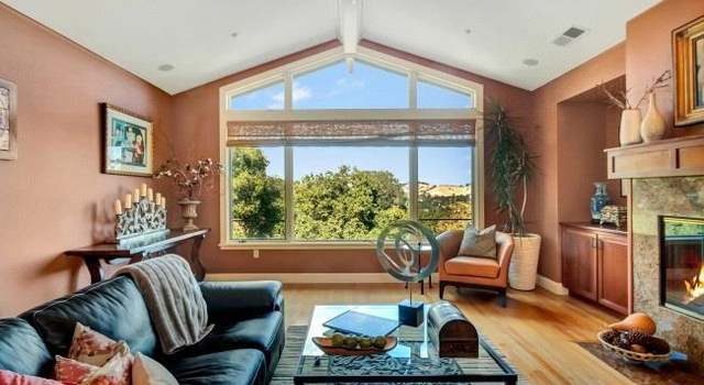 Photo of 14 Diablo Oaks Way, Lafayette, CA 94549