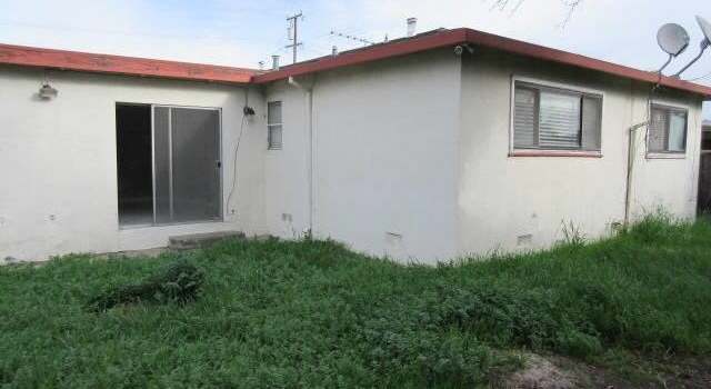Photo of 1232 Henderson Ln, Hayward, CA 94544