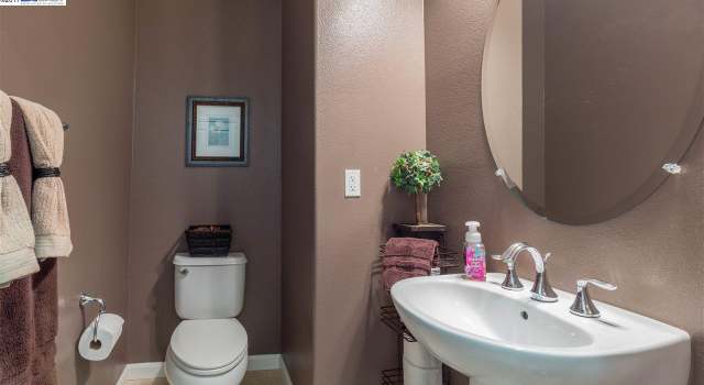 Photo of 1501 Trailside Cir, Concord, CA 94518