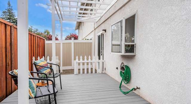Photo of 550 Blossom Way Unit D4, Hayward, CA 94541