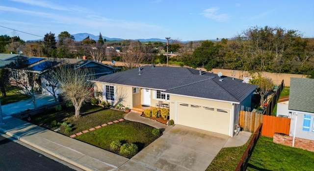 Photo of 8367 Cavalier Ln, Dublin, CA 94568