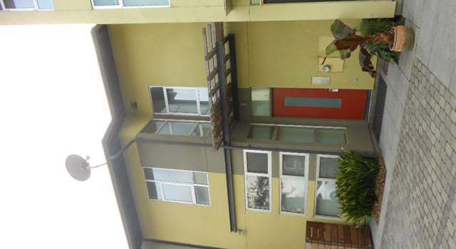 Photo of 4 Ambler Ln, Oakland, CA 94608