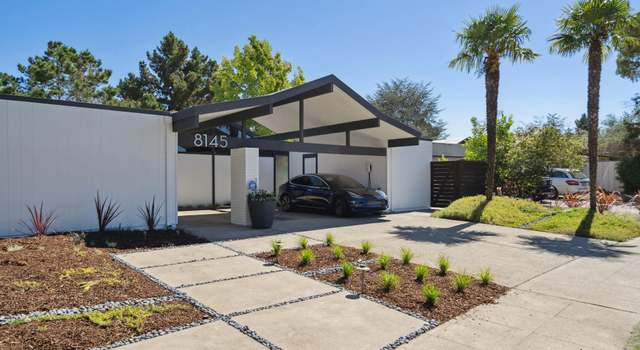 Photo of 8145 Phaeton Dr, Oakland, CA 94605