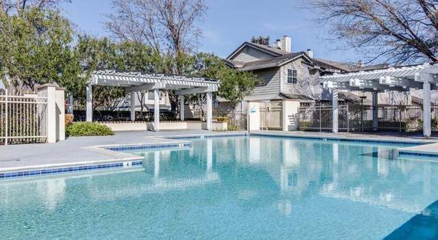 Photo of 7451 Oxford Cir, Dublin, CA 94568