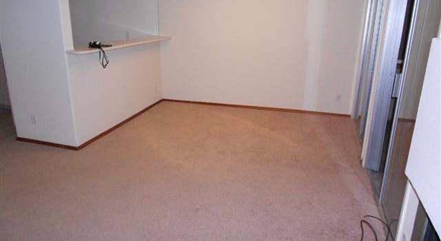 Photo of 377 Palm Ave #204, Oakland, CA 94610