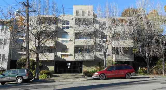 Photo of 377 Palm Ave #204, Oakland, CA 94610