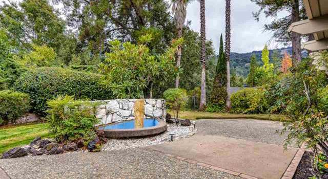 Photo of 11 Fairway Dr, Orinda, CA 94563