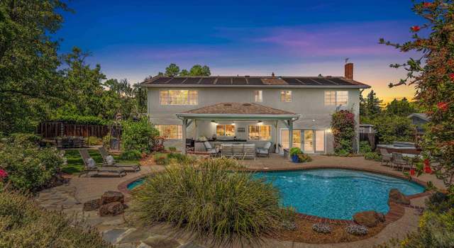 Photo of 2560 Chinook Dr, Walnut Creek, CA 94598