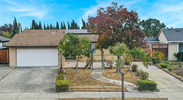 Photo of 7480 Braidburn Ave, Newark, CA 94560