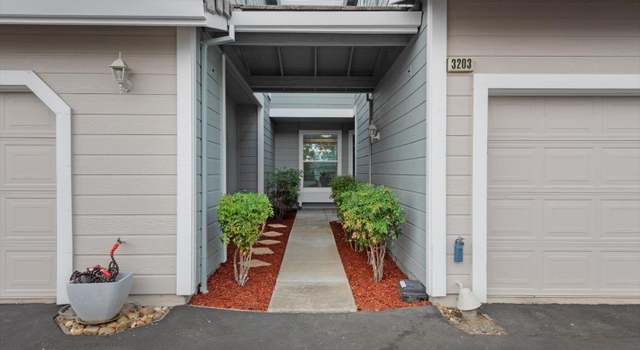 Photo of 3203 Coyote Cir, Clayton, CA 94517
